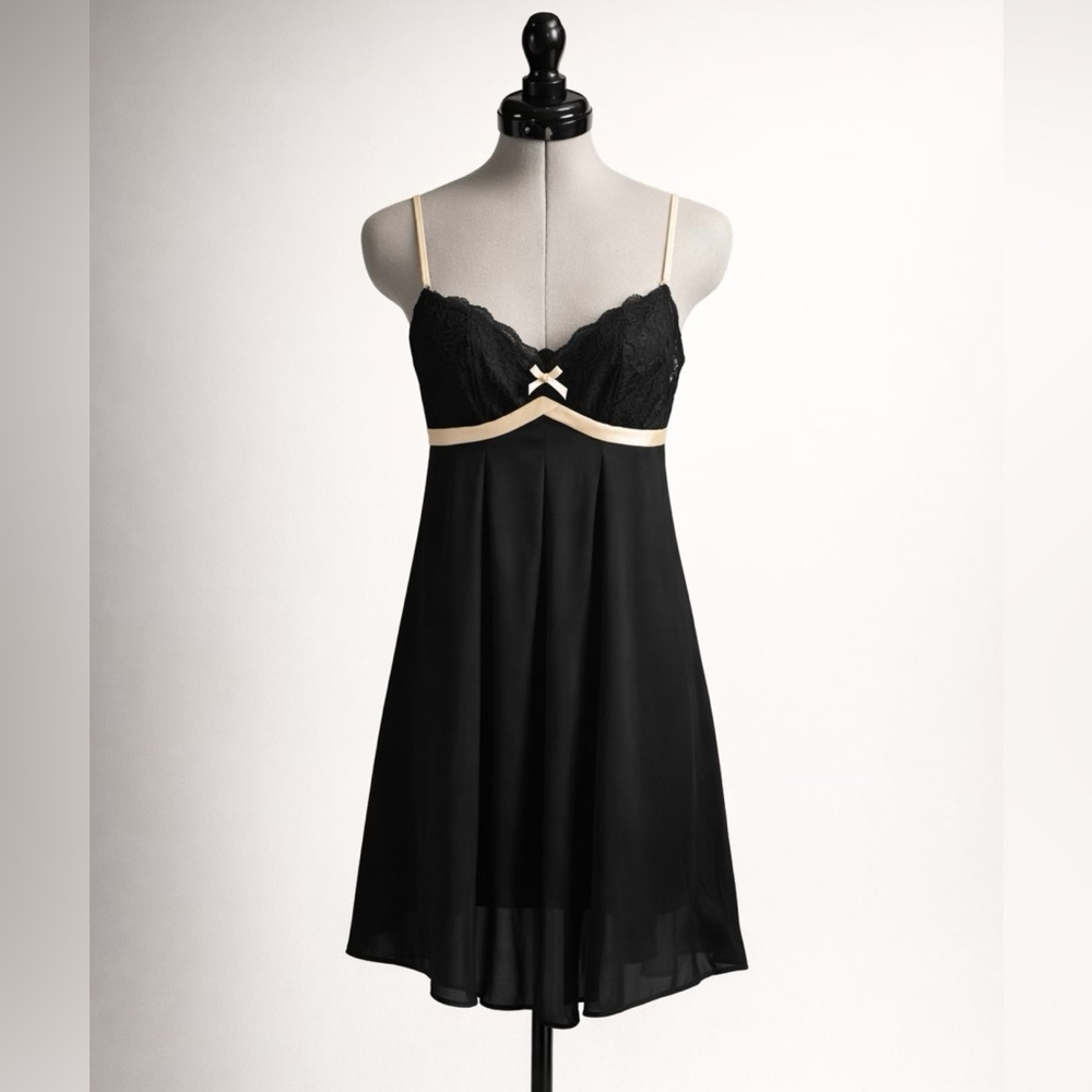 Elle MacPherson 100% Silk and Lace Chemise, contrast silk trim, black/cream, szS